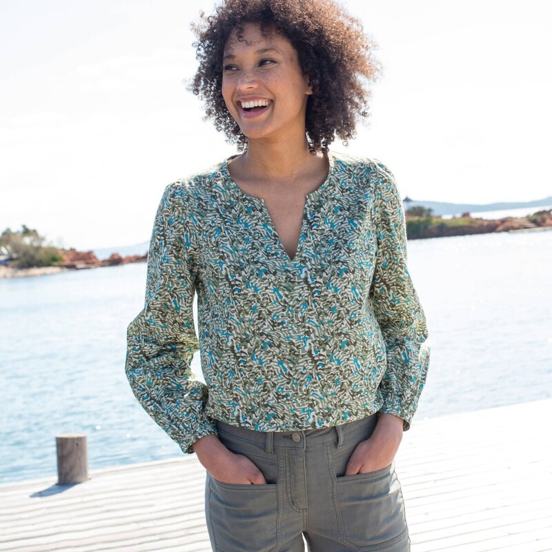 Bavlnená blúzka s potlačou a prestrihom vo výstrihu khaki/ražná 050 65217800