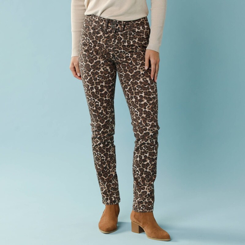 Rovné nohaviceso zvieracím vzorom pre nižšiu postavu hnedosivá 65219045
