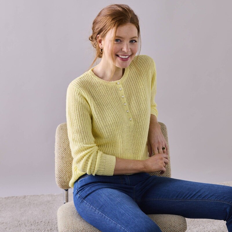 Pulóver s hladkým pleteným vzorom a tuniským výstrihom žltá 036 56607701