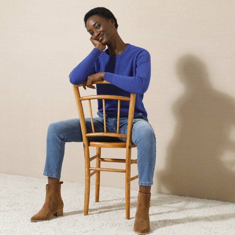 Pulóver s okrúhlym výstrihom z jahňacej vlny tmavomodrá 036 56607714