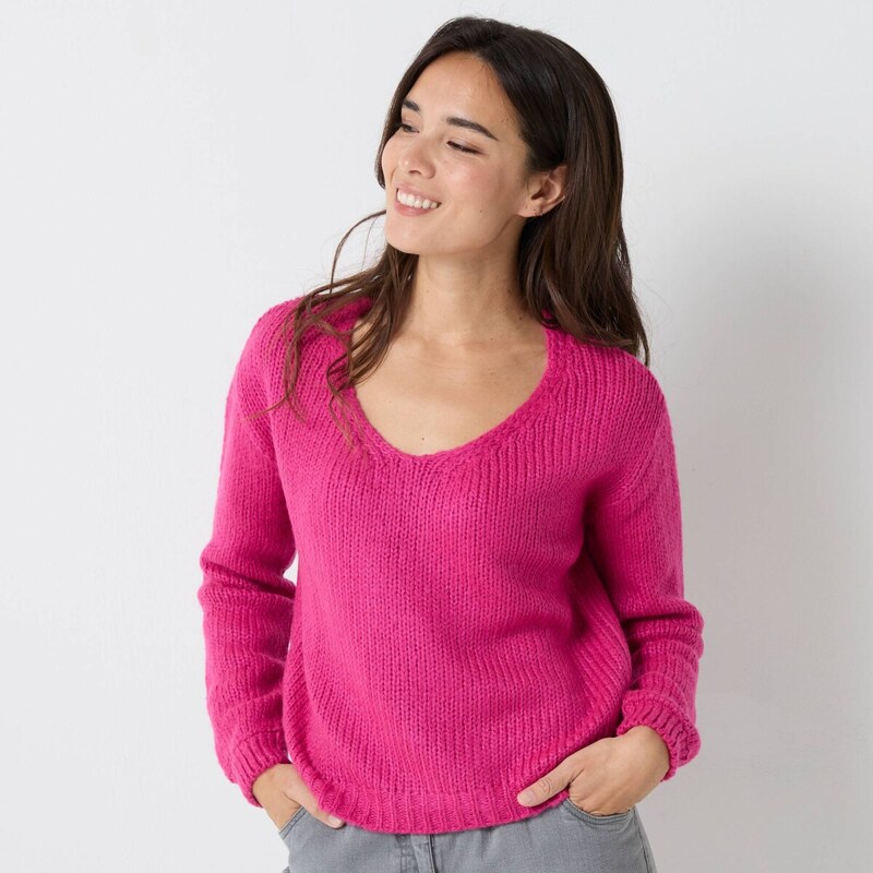 Voľný pulóver s výstrihom do V fuksia 054 Blancheporte 65218831