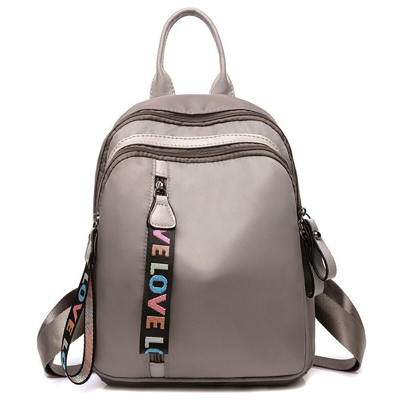 Lifestyle Menší batôžtek s príveskami LOVE Šedý 65222551