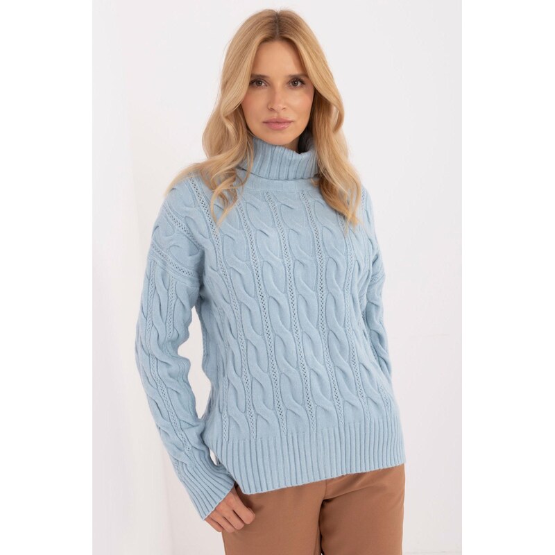 MladaModa Rolákový sveter s ažúrovým vzorom model 44500 svetlomodrý 65626593