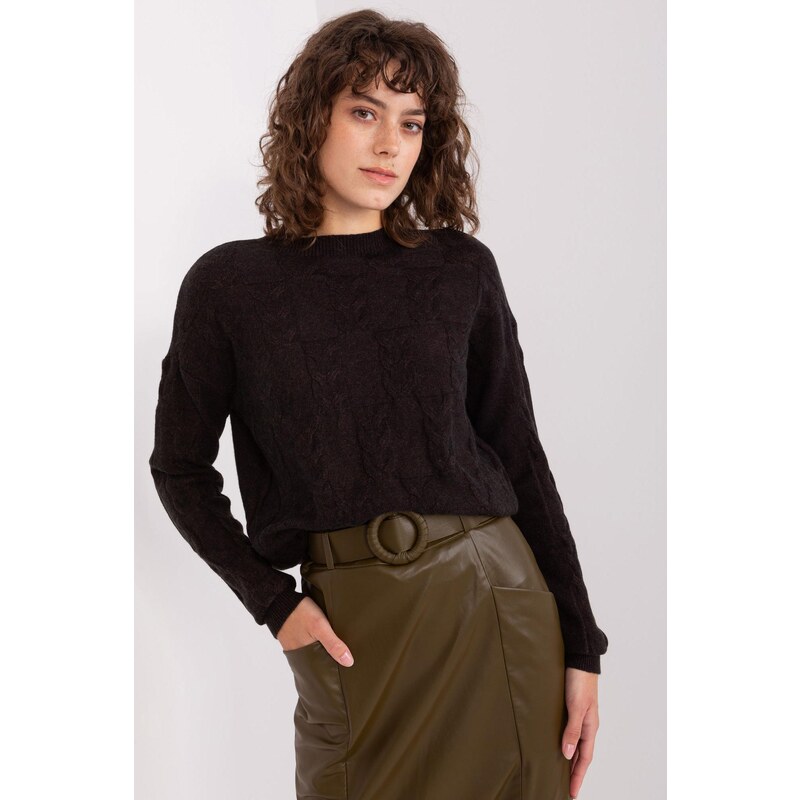 MladaModa Klasický sveter so vzorom vpredu model 34010 čierny 65292110