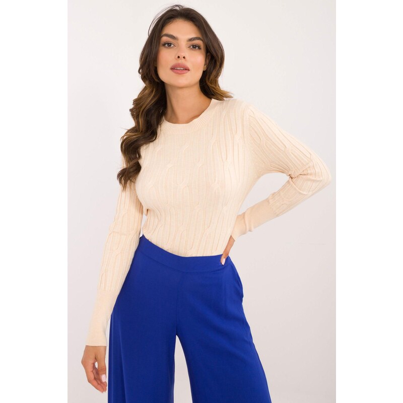 MladaModa Klasický sveter so vzorom model 38200 svetlý béžový 65292149