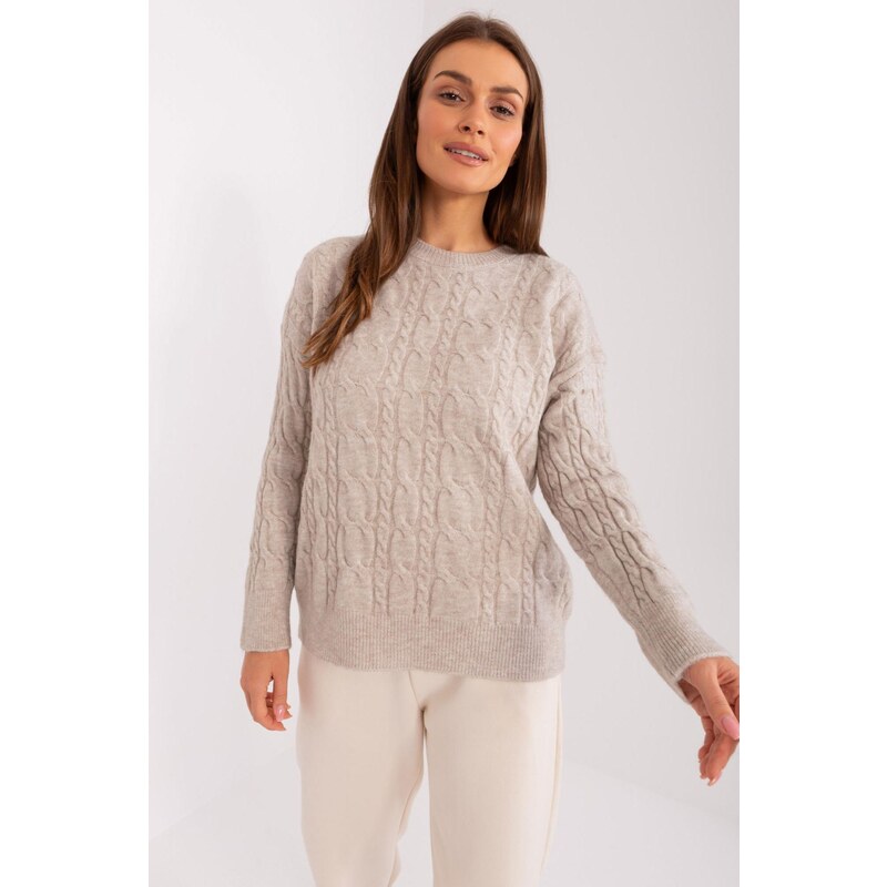 MladaModa Klasický sveter s vrkočovým vzorom model 23527 svetlý béžový 65292161