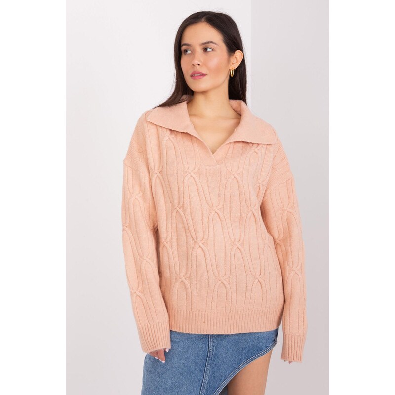MladaModa Sveter s golierom a vrkočovým vzorom model 49227 broskyňový 65291997