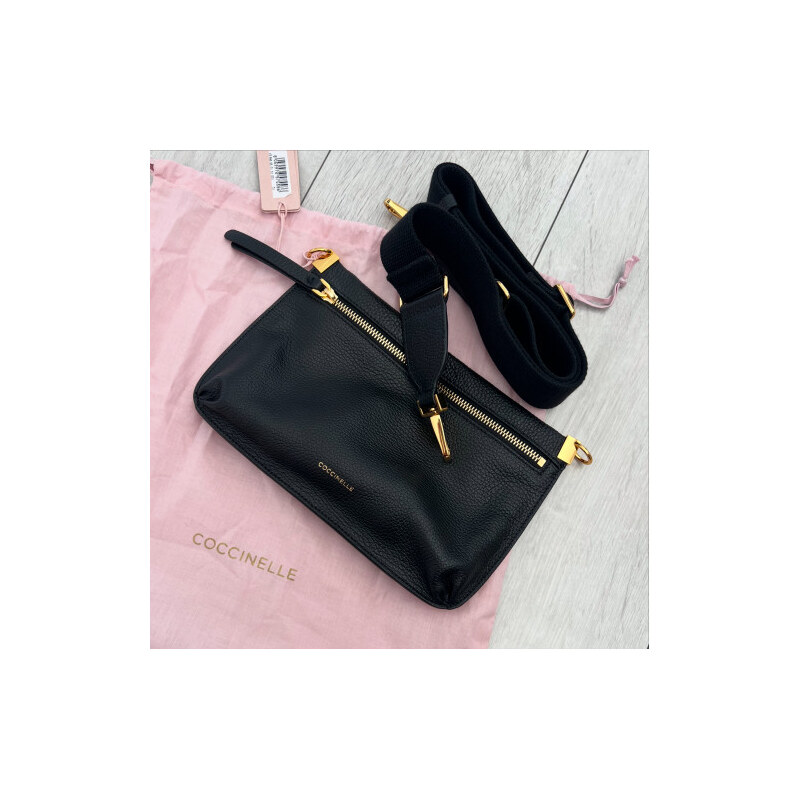 Coccinelle crossbody čierna / zlatá 65301608