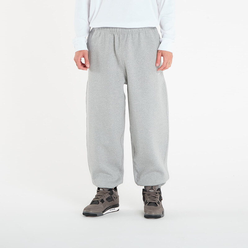 Tepláky Nike Solo Swoosh Mens Cuffed Fleece Pants Dk Grey Heather/ Lt 65318597