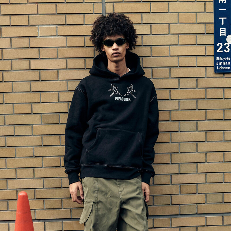 Pleasures Artificial Human Hoodie Black - Pánske - Mikina Pleasures - 66358958