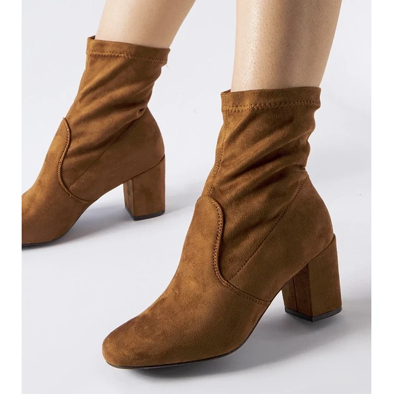 Gemre Hnedé topánky na podpätku Lexington 65418387