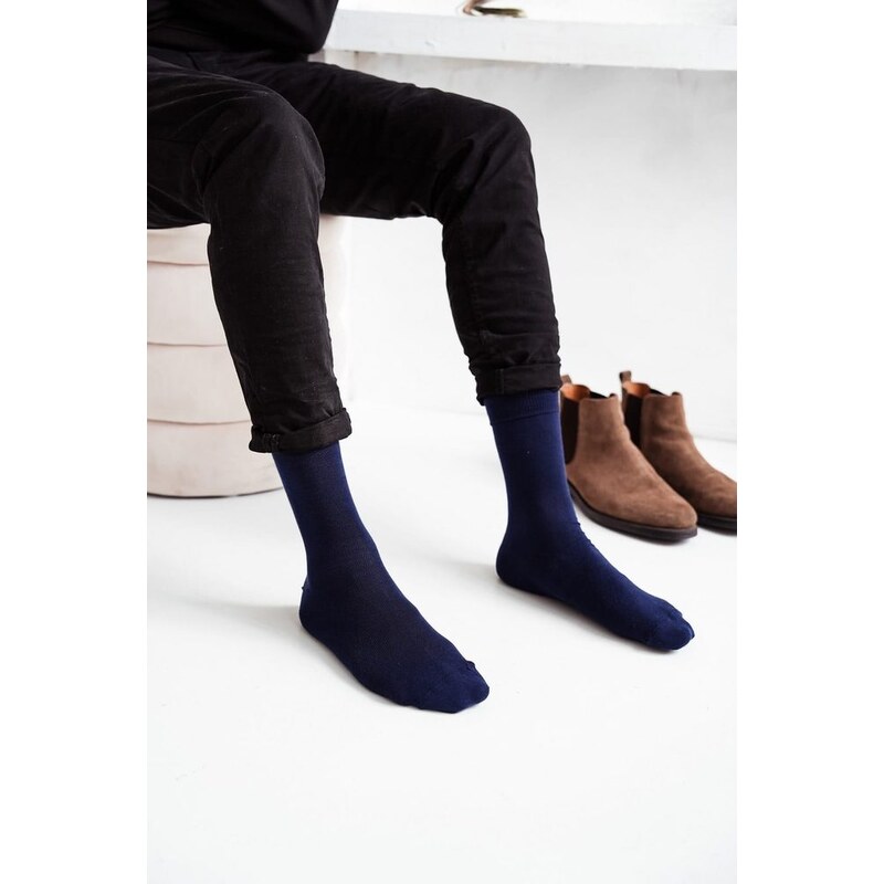 Elegantné tmavomodré pánske ponožky 65450782