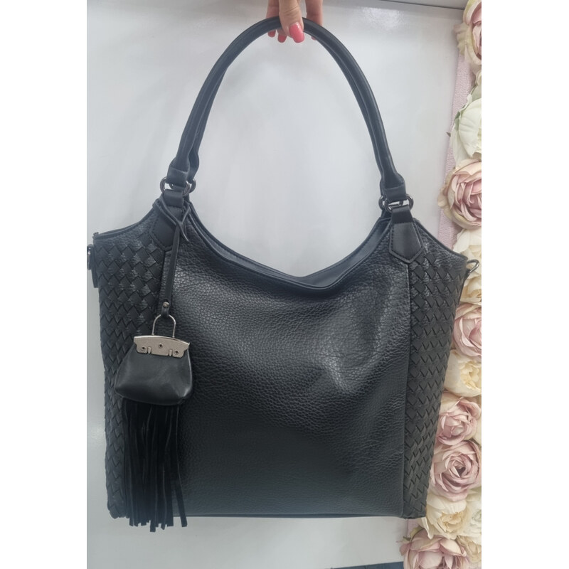 Katrins Fashion Čierna trendy kabelka na plece 65453641