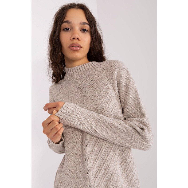 MladaModa Dlhý oversize sveter model 01314 svetlý béžový 65463122