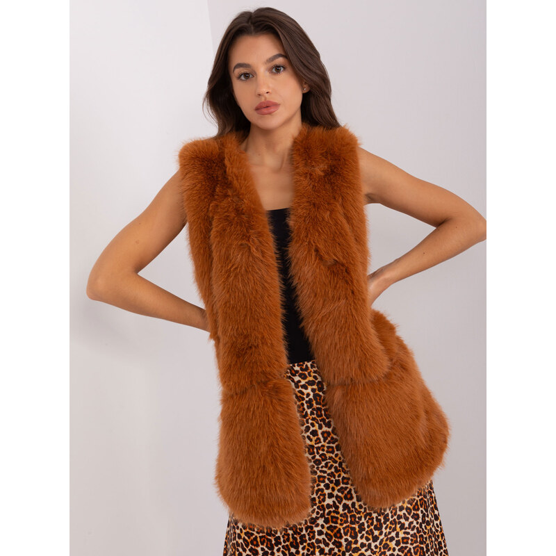 ITALY MODA Hnedá chlpatá kožúšková vesta -AT-KZ-2368.00P-light brown 57953464