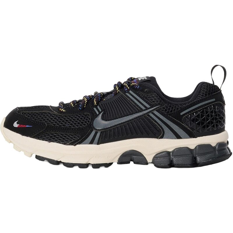 Nike Sportswear Tenisky VOMERO čierna 65635794