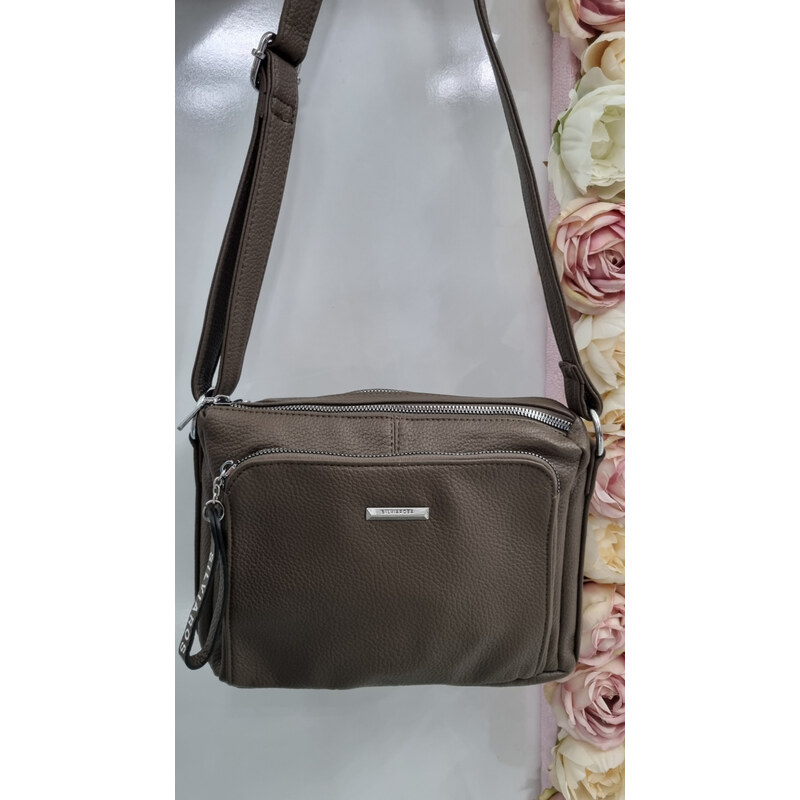 Katrins Fashion Štýlová hnedá crossbody kabelka Silvia Rosa 65503538