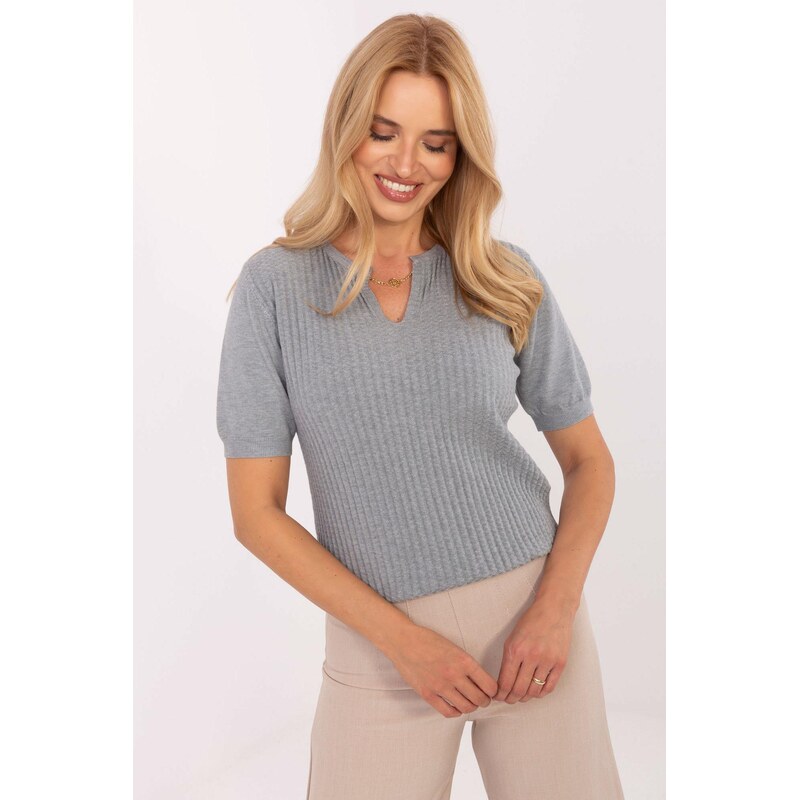 MladaModa Sveter s krátkym rukávom a retiazkou v dekolte model 05339 65578817