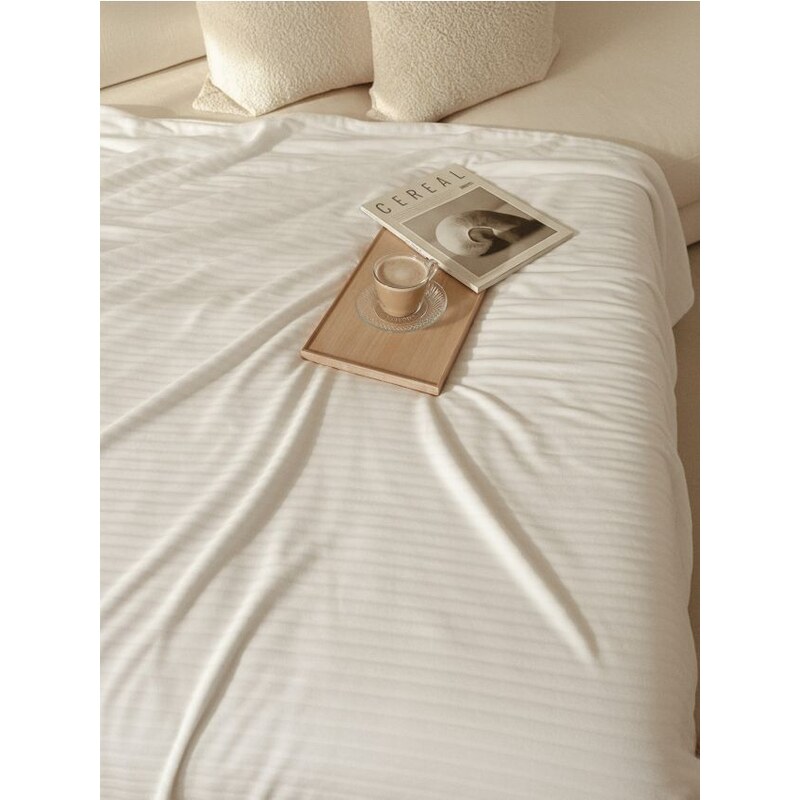 Sinsay - Detská deka - krémová 65753731