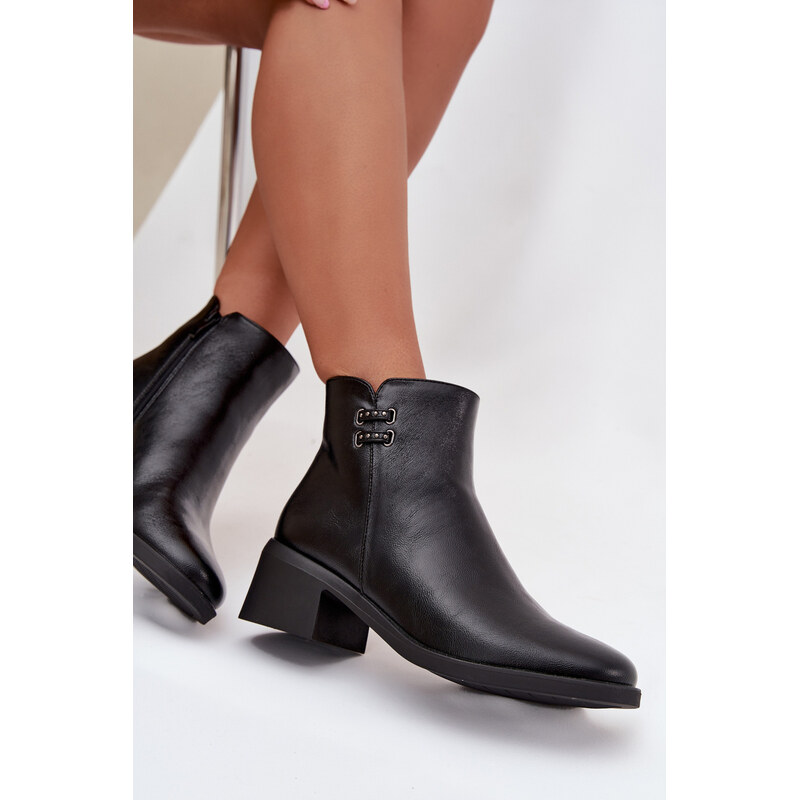 EVENTO Zateplené dámske členkové topánky na klinovom päte čierne 65927766