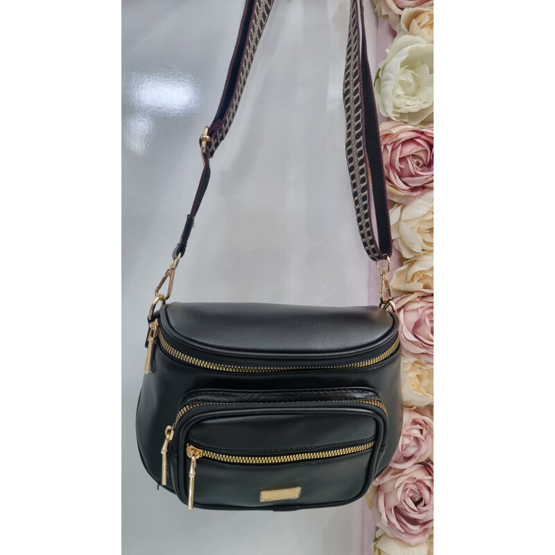 Katrins Fashion Štýlová čierna crossbody kabelka Monnari 65627595