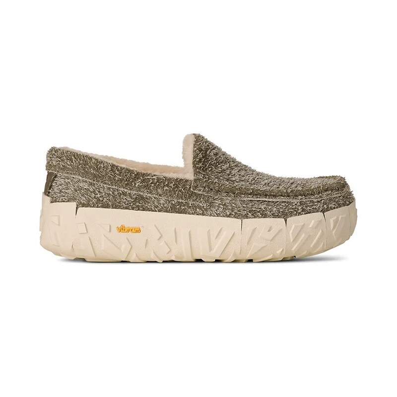 Semišové mokasíny UGG Ascot Wrap Tech 65668249