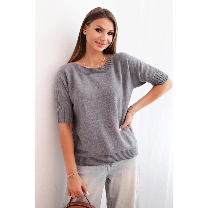 MladaModa Viskózový sveter s krátkym rukávom model 9511 šedý 65727708