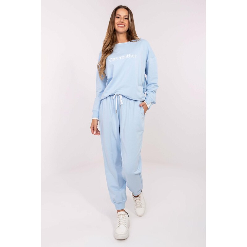 MladaModa Tepláková súprava s nápisom One another svetlomodrá 65780818