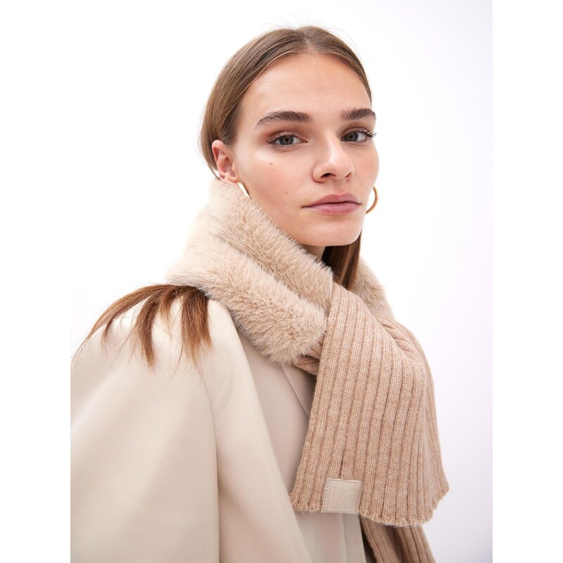 Lola Casademunt Šál béžová 65773186