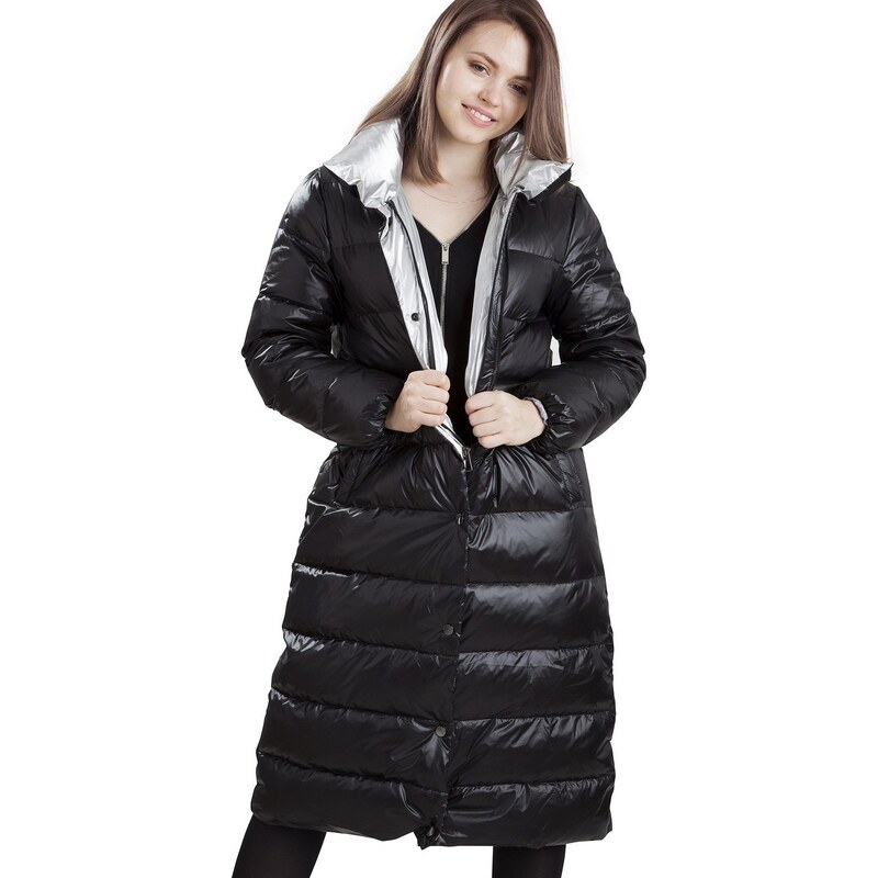 Perso Čierny dámsky zimný prešívaný kabát so striebornými detailmi BLH 65787811