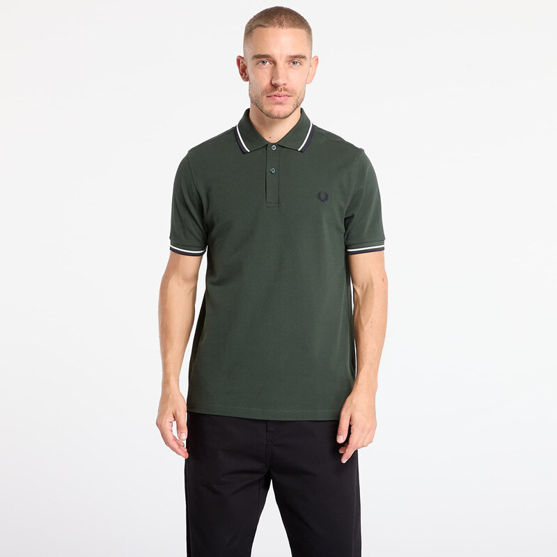 Tričko FRED PERRY Twin Tipped Fred Perry Shirt Court green/ Snow white 65782269