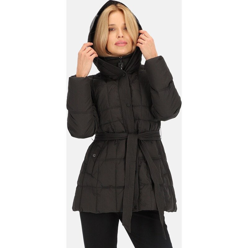 Perso Čierna dámska krátka páperová bunda s kapucňou a zaväzovaním BLH 65787778