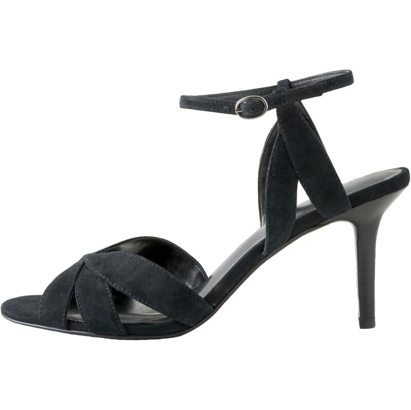 Next Remienkové sandále Forever Comfort čierna 65835932