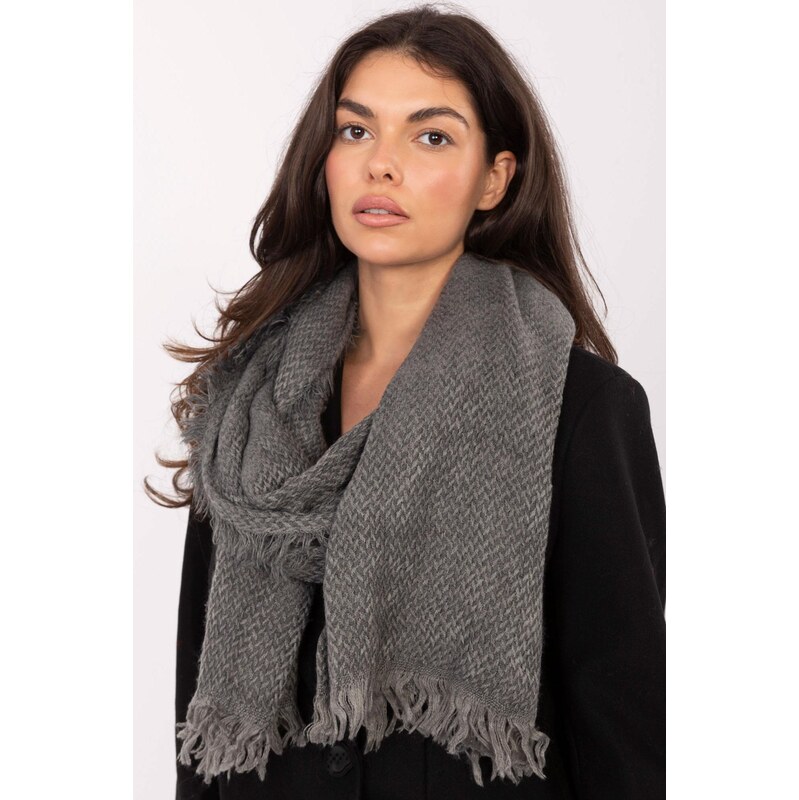 MladaModa Úpletový dámsky šál so strapcami model 37265 grafitový 65842733