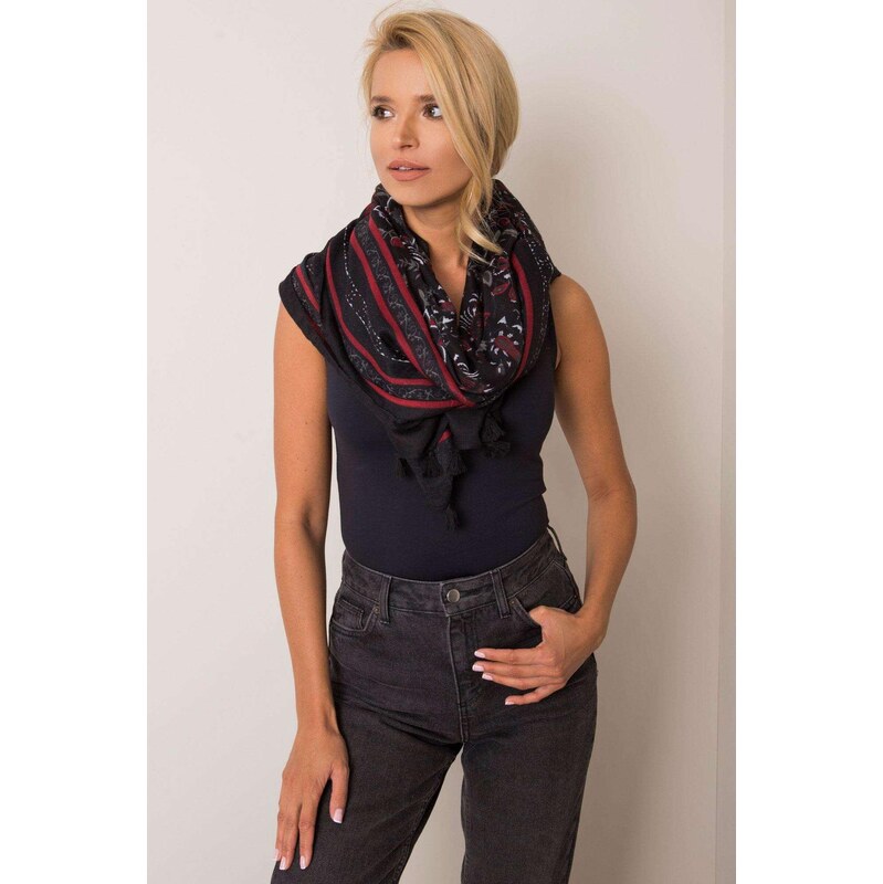 MladaModa Viskózová šatka s rastlinnými vzormi model 08209 čierna 65842821