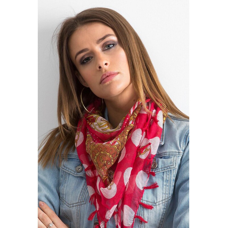 MladaModa Viskózová šatka so strapcami model CH7329 červená 65842891