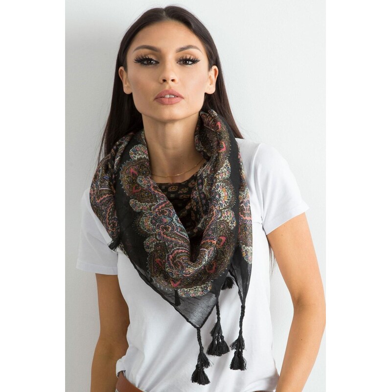 MladaModa Dámska šatka s etnickým vzorom a strapcami model CH7231 65842893