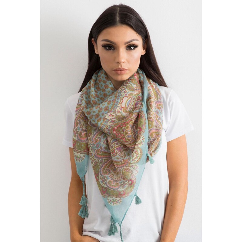 MladaModa Dámska šatka s etnickým vzorom a strapcami model CH7231 65842900