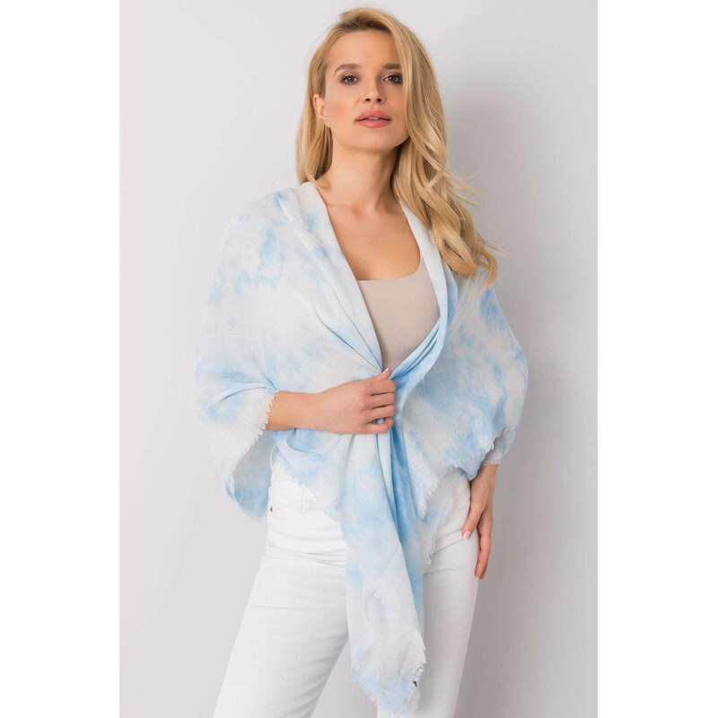 MladaModa Viskózová šatka s nášivkami model CH114 svetlomodrá 65842910