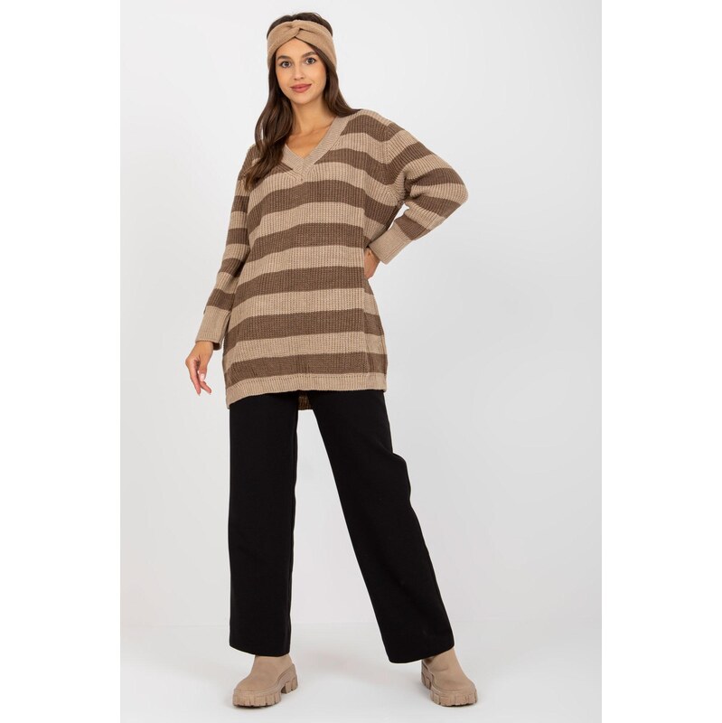 MladaModa Dlhý pruhovaný sveter s véčkovým výstrihom model 803029 65849854