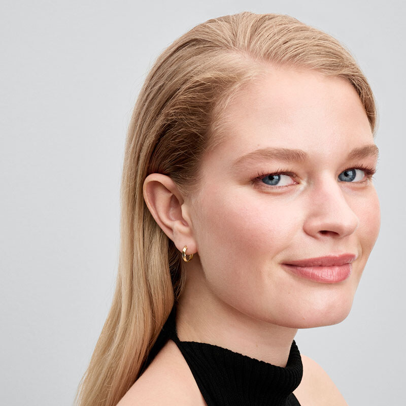 Pandora Krútené malé kruhové náušnice Essence Shine 263871C00 66589412