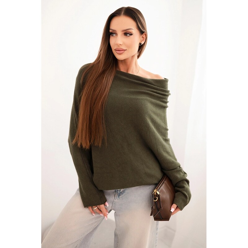 Kesi Włoski Dámsky viskózový asymetrický sveter typu netopier khaki 65960455