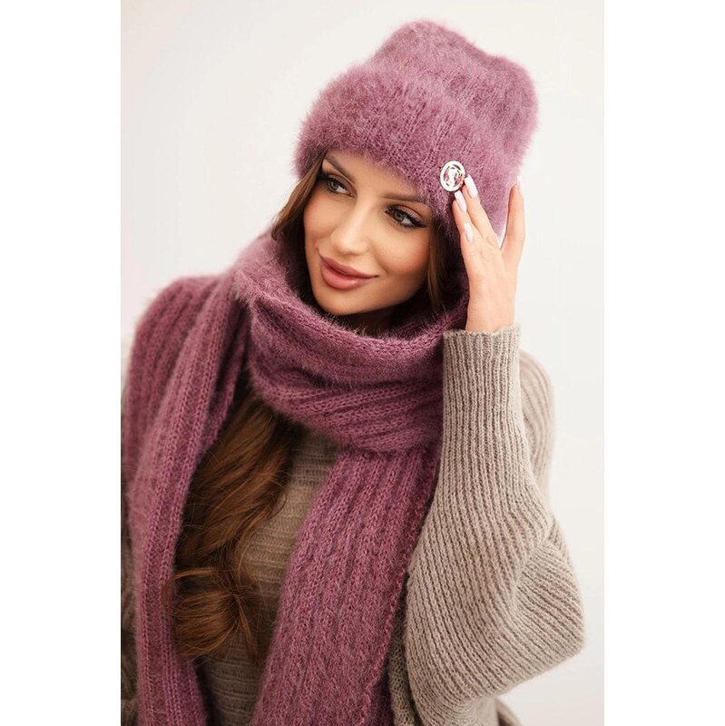 MladaModa Komplet - dámska čiapka + šál CZ07 svetlý fialový 65998335