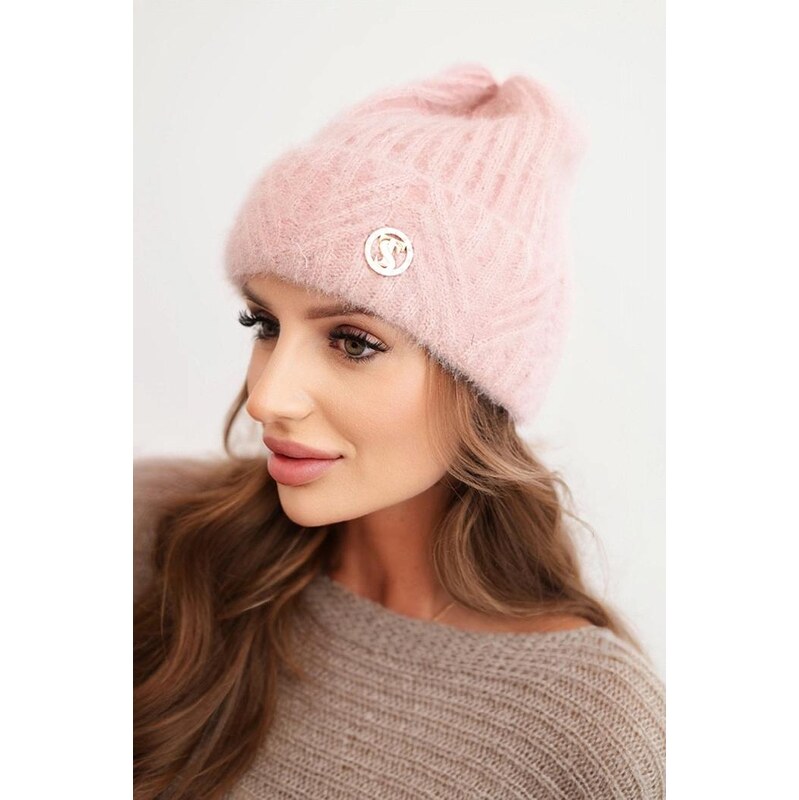 MladaModa Vrúbkovaná čiapka z nadýchaného úpletu s ozdobnou aplikáciou 65998381