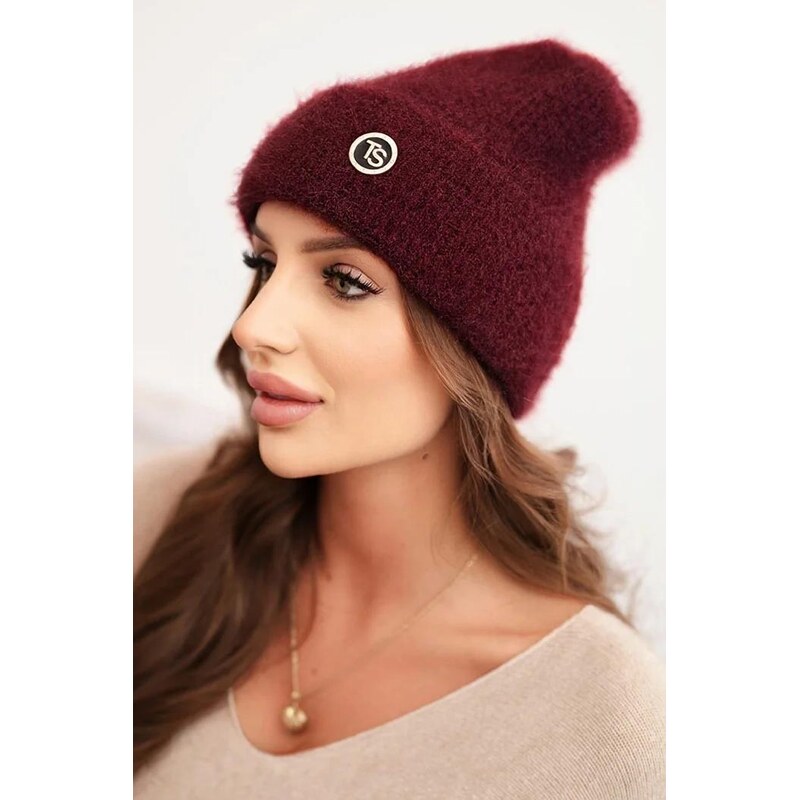 MladaModa Vrúbkovaná čiapka z nadýchaného úpletu s ozdobnou aplikáciou 65998385