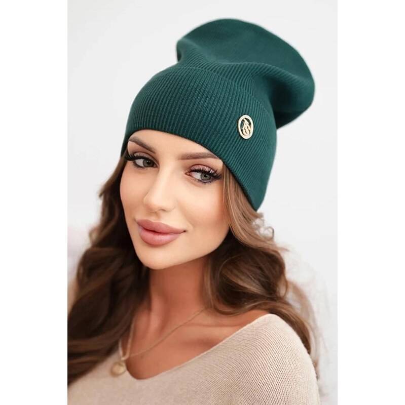 MladaModa Vrúbkovaná čiapka s ozdobnou aplikáciou vpredu model CZ10 66000797