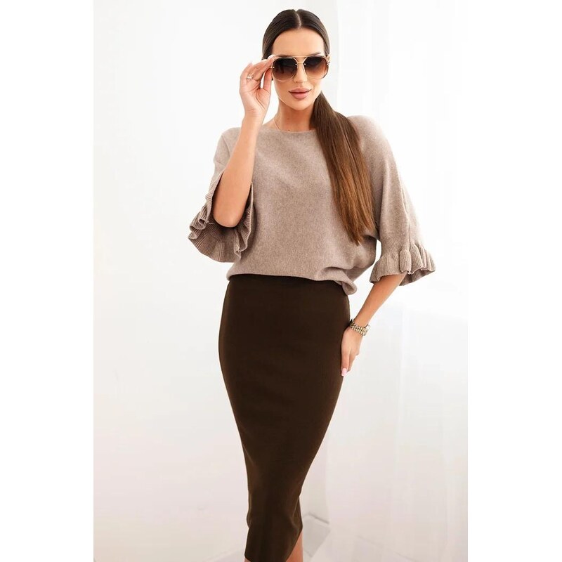 MladaModa Obtiahnutá midi sukňa s elastickým pásom model 5121 hnedá 69117494