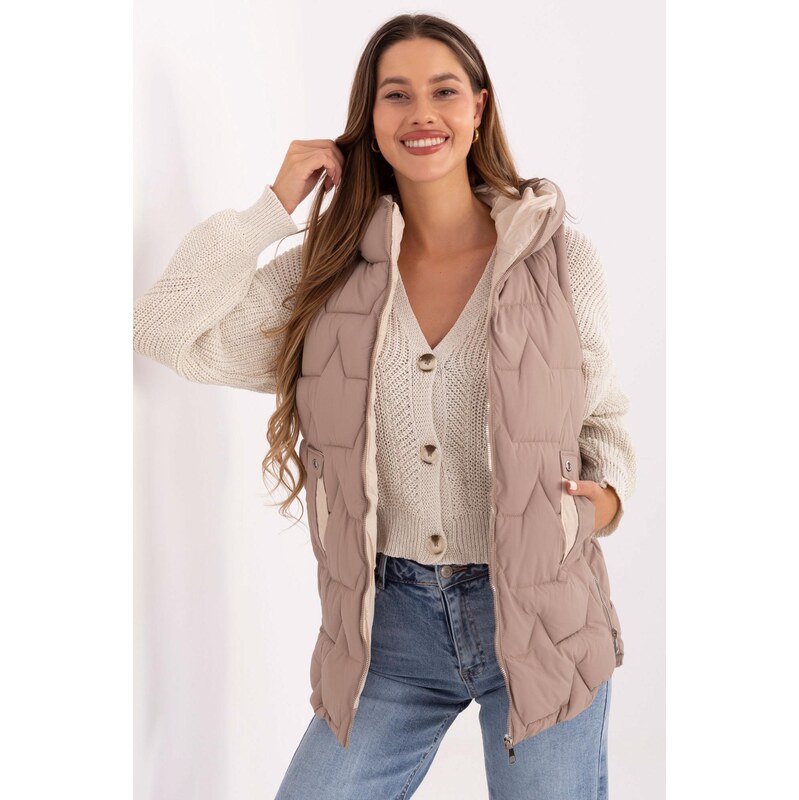 MladaModa Prešívaná páperová vesta s kapucňou a zipsami model 51696 66012406