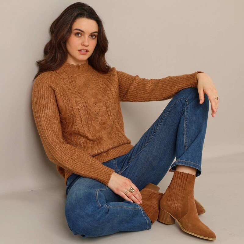 Pulóver s pleteným vzorom a stojačikom oriešková 054 Blancheporte 66018284