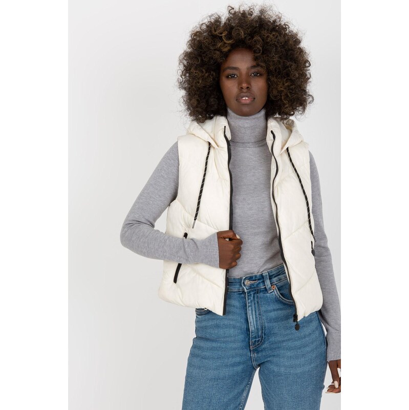MladaModa Prešívaná páperová vesta s kapucňou model 70184 farba ecru 66023909